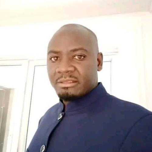 Robert Mazimba