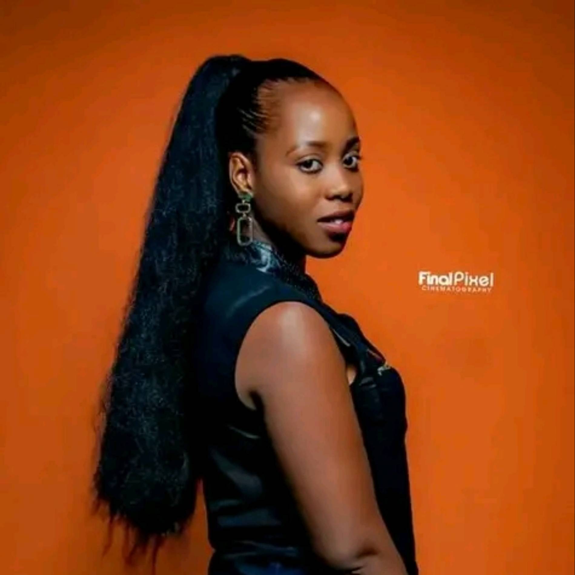 SANDRA MWENYA